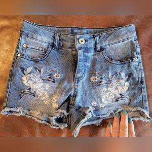 Girls embroidered Jean shortie shorts Arizona sz 12 adjustable waist
